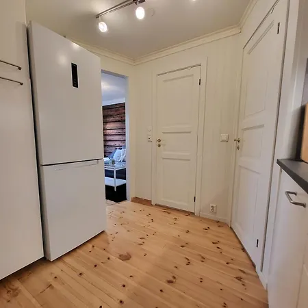 Apartment Mars Modern And Cozy In The Centre, Free Parking *